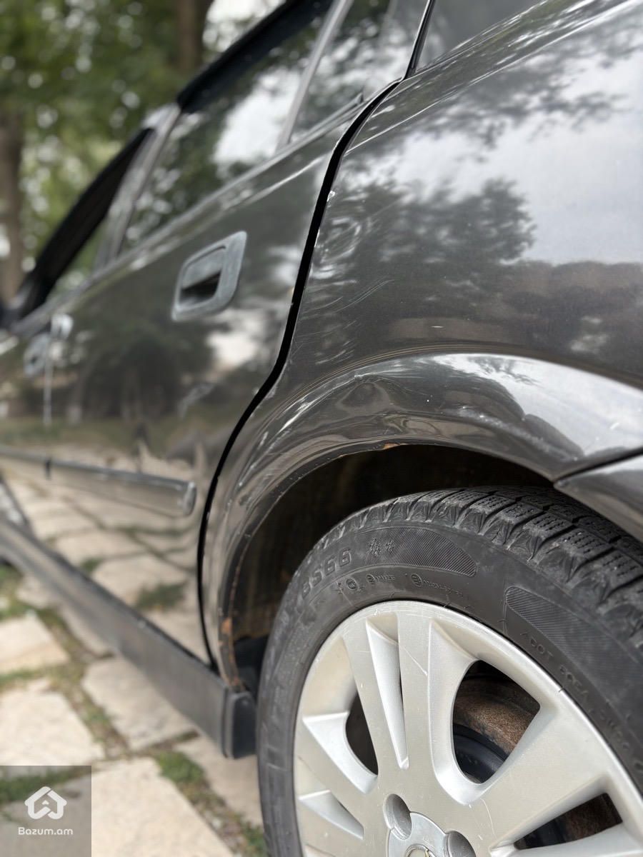 Opel Astra 2000 - image 9