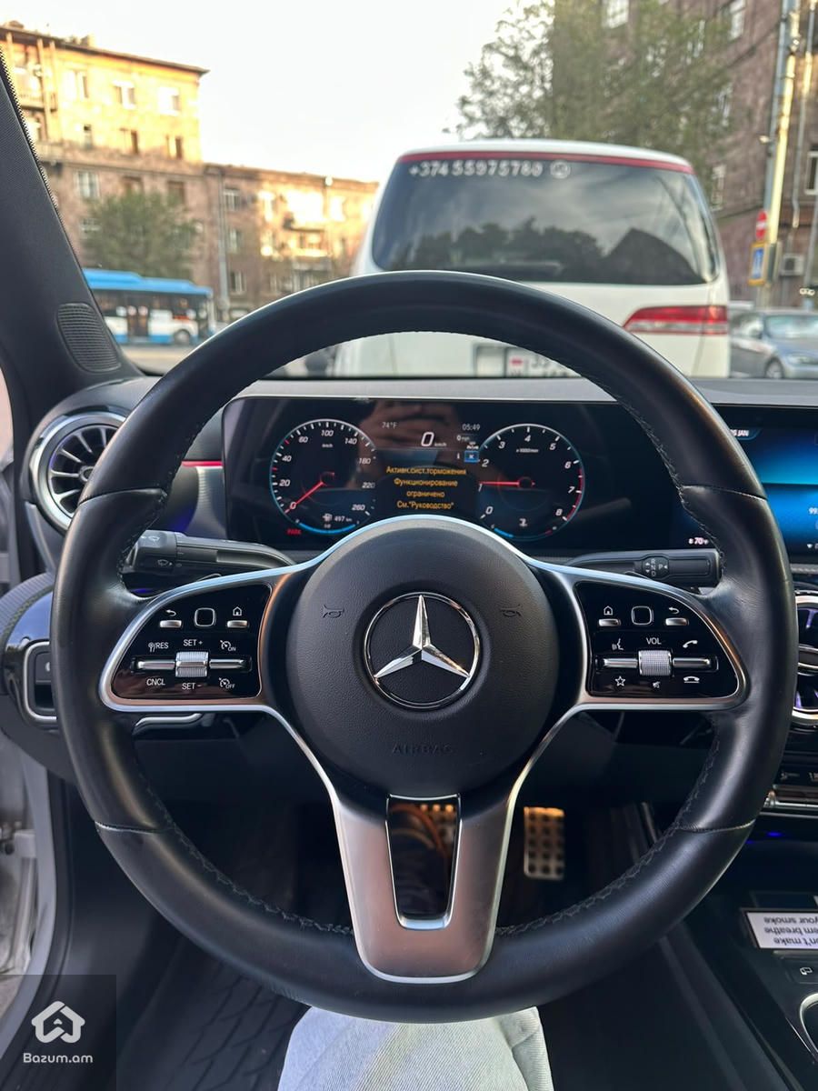 Mercedes-Benz A 220 AMG - image 7