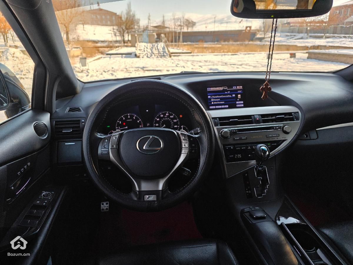 F sport - image 6