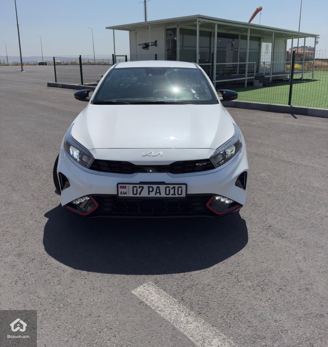 Kia Forte 2022 - image 8