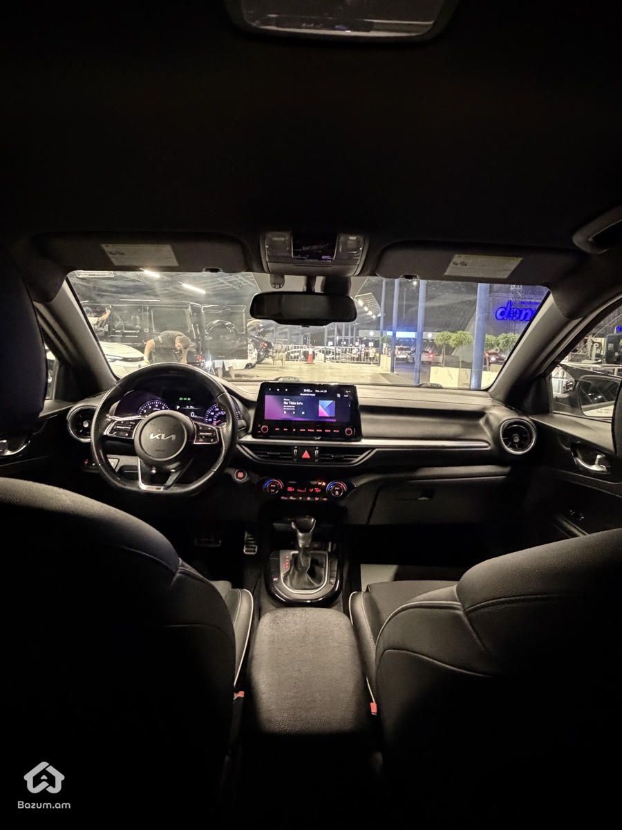 KIA FORTE GT LINE - image 6