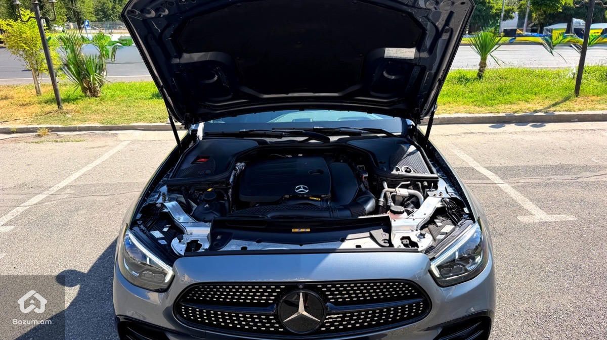 Mercedes Benz E350 AMG Line W213 - image 10