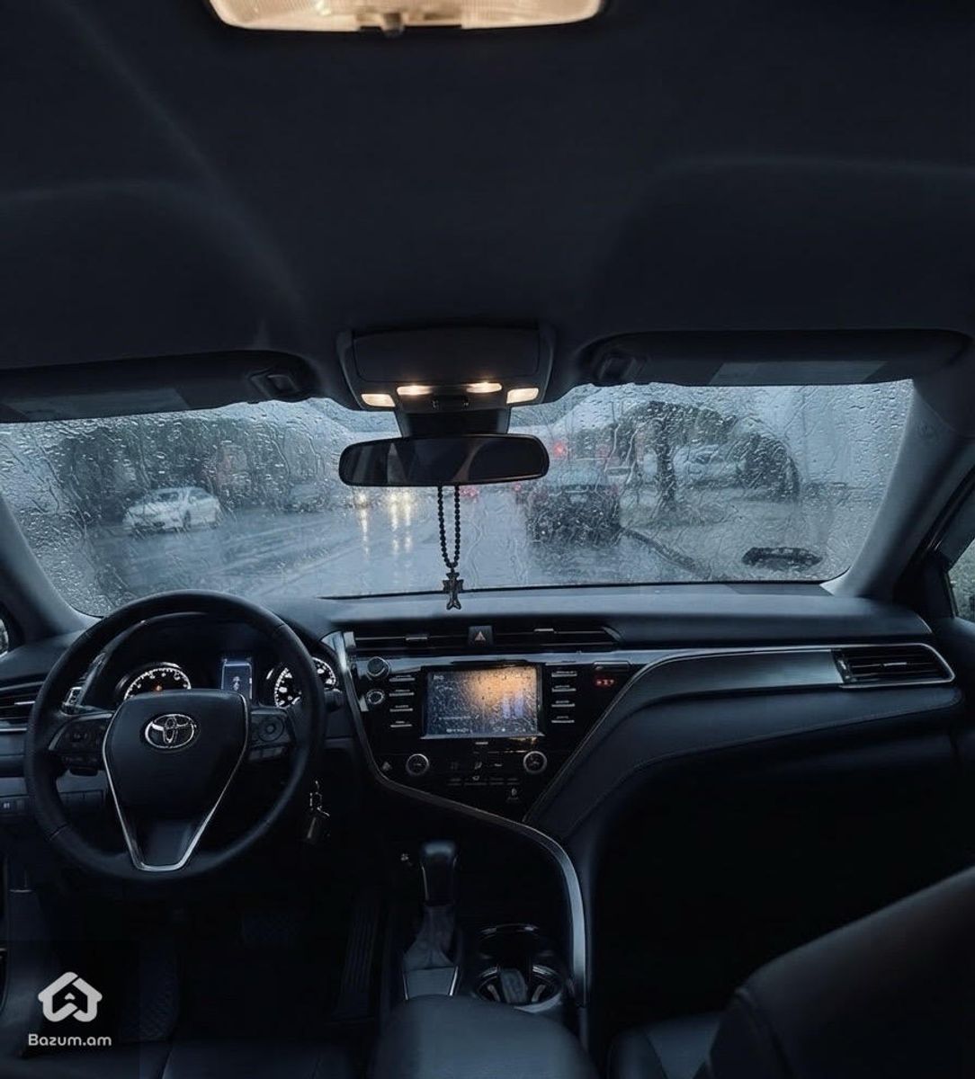 Toyota Camry 2020 - image 7
