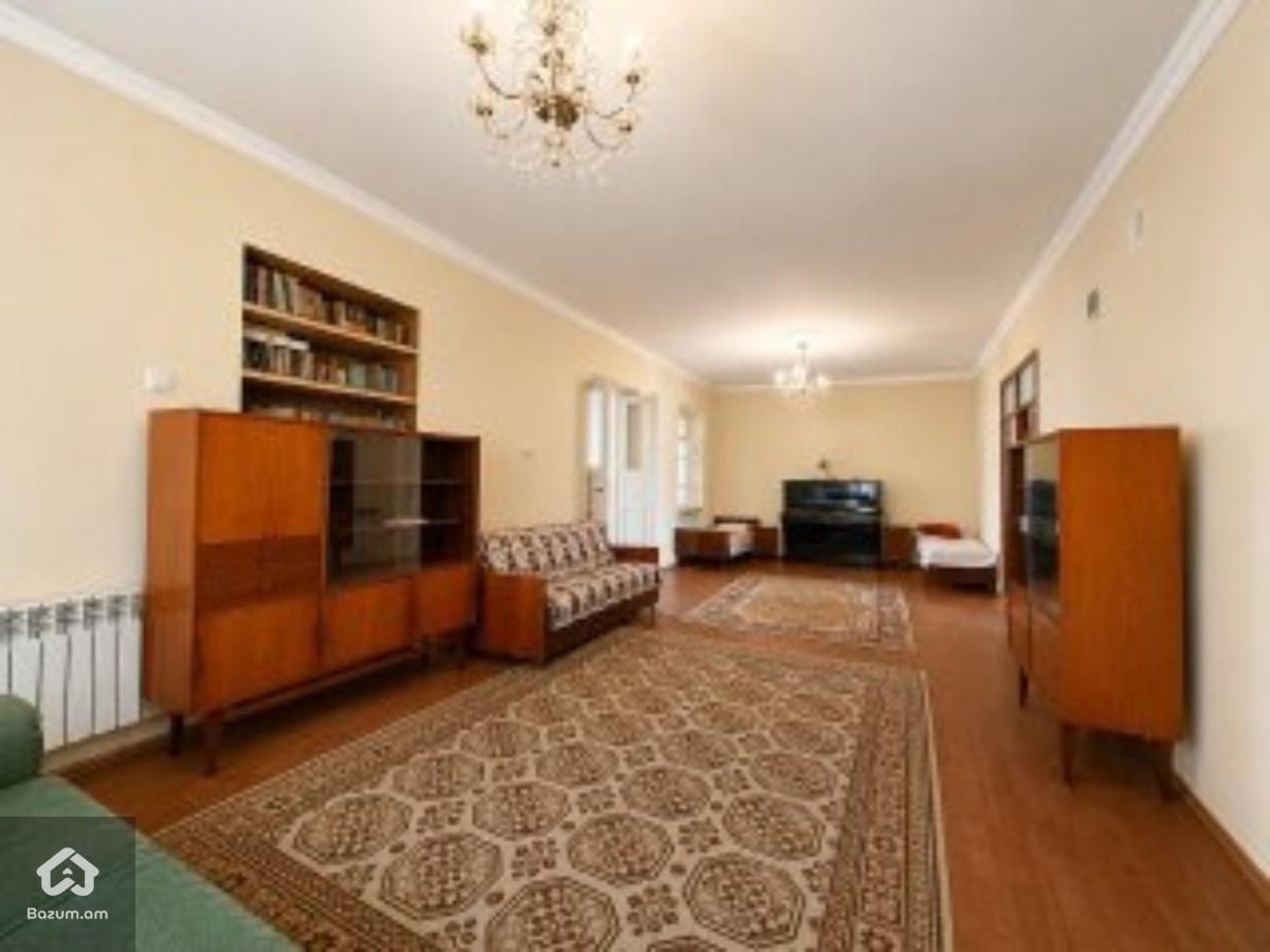 Վաճառվում է 1 հարկանի քարե տուն Ավանում - image 1