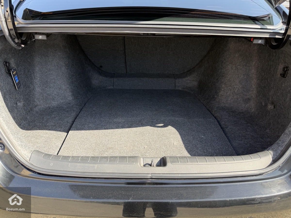 Honda Accord 2022 - image 26