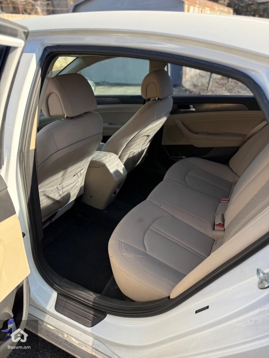 Hyundai  - image 4