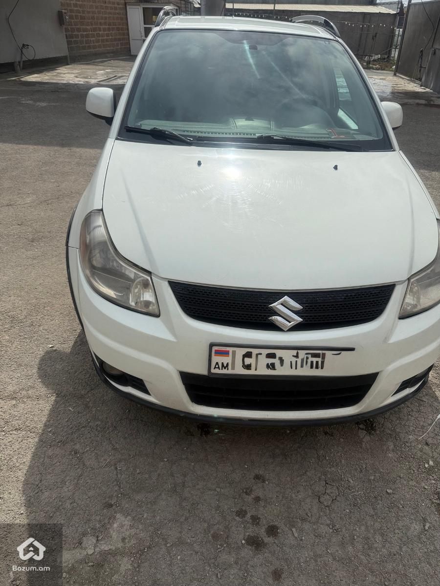 Suzuki SX4 - image 2