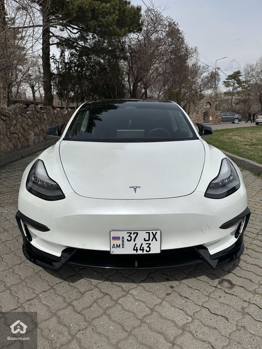 Tesla - image 13