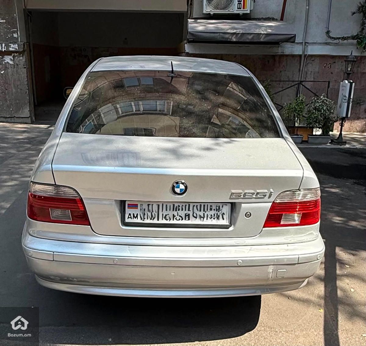 BMW 525 2001 - image 1