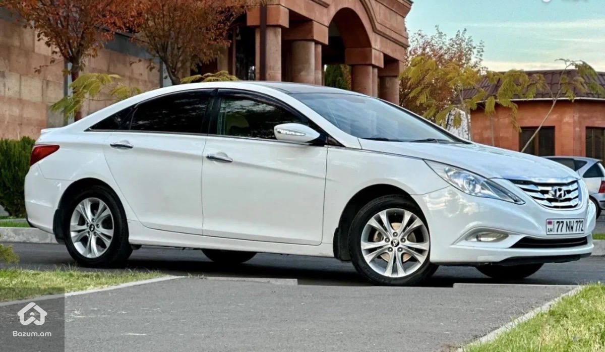 Hyundai Sonata 2010 - image 6