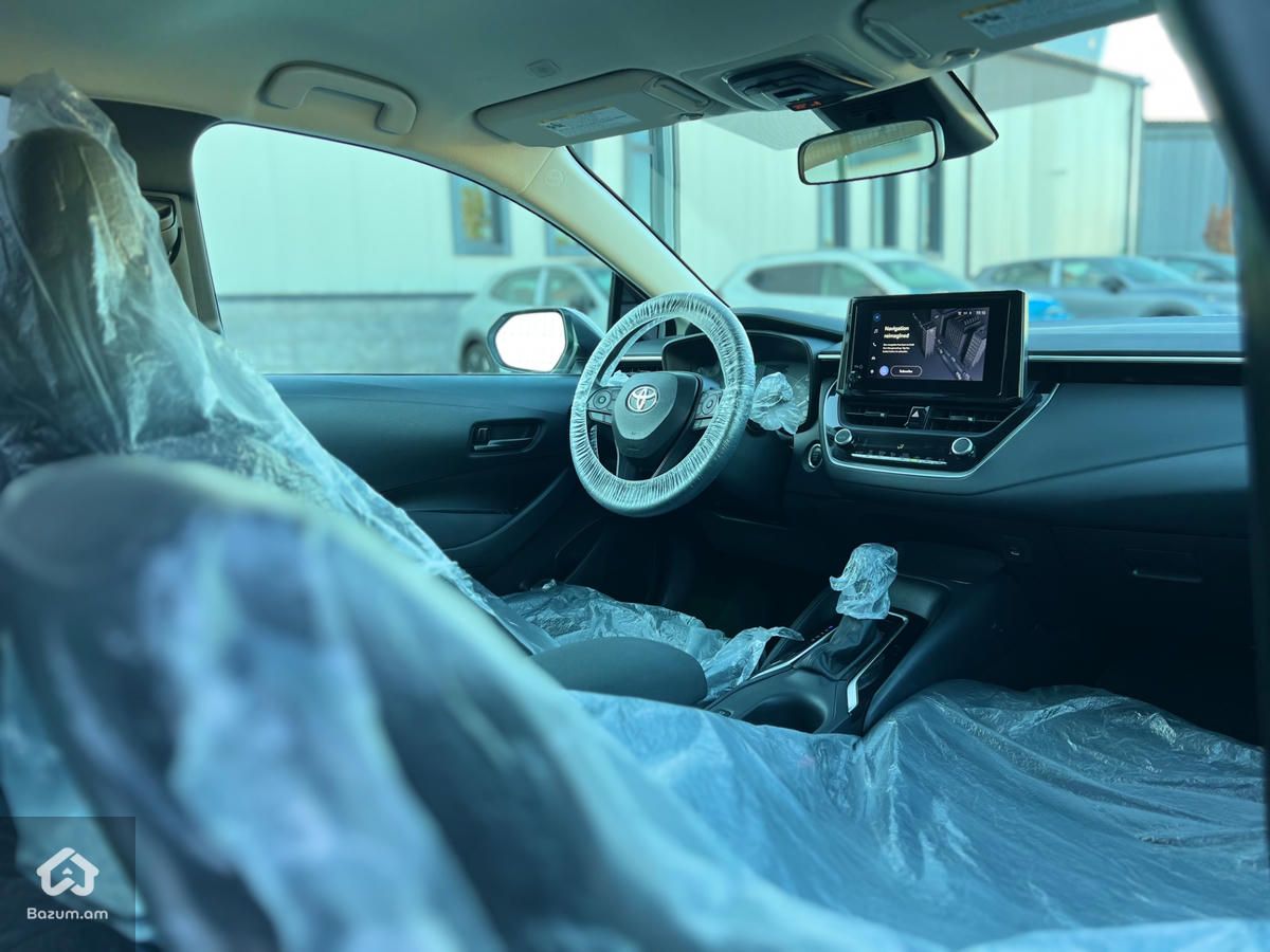 Toyota Corolla LE Premium - image 10