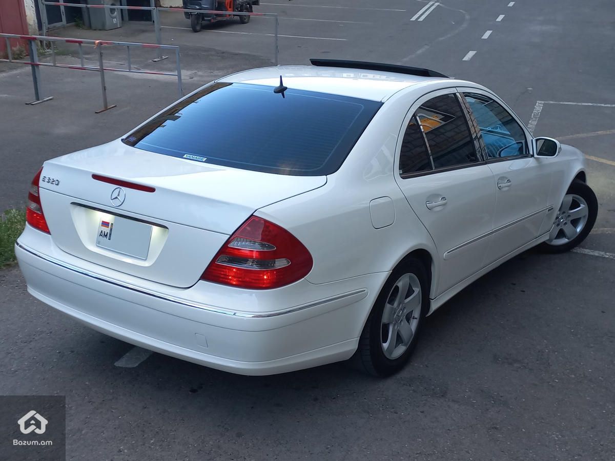 Mercedes-Benz E 320 2004 - image 5