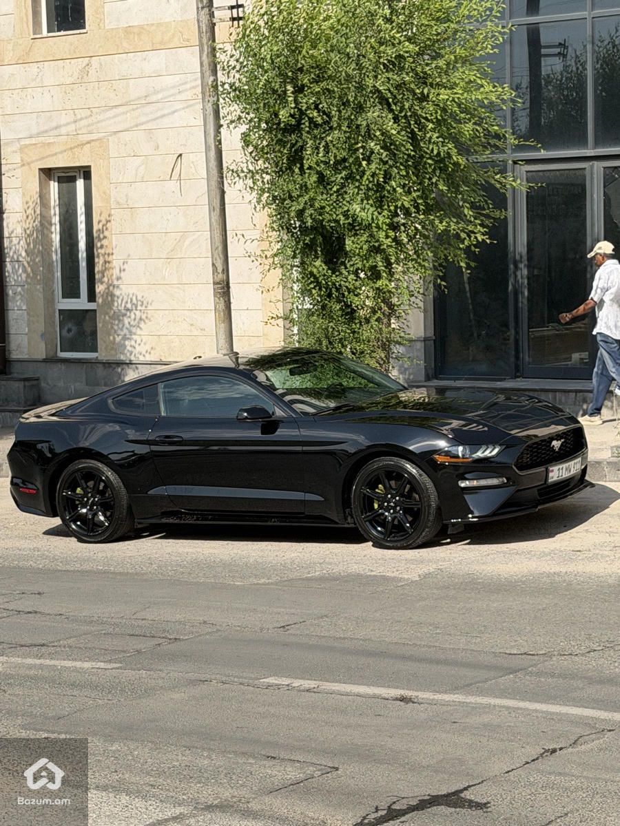 Ford Mustang 2020 - image 9
