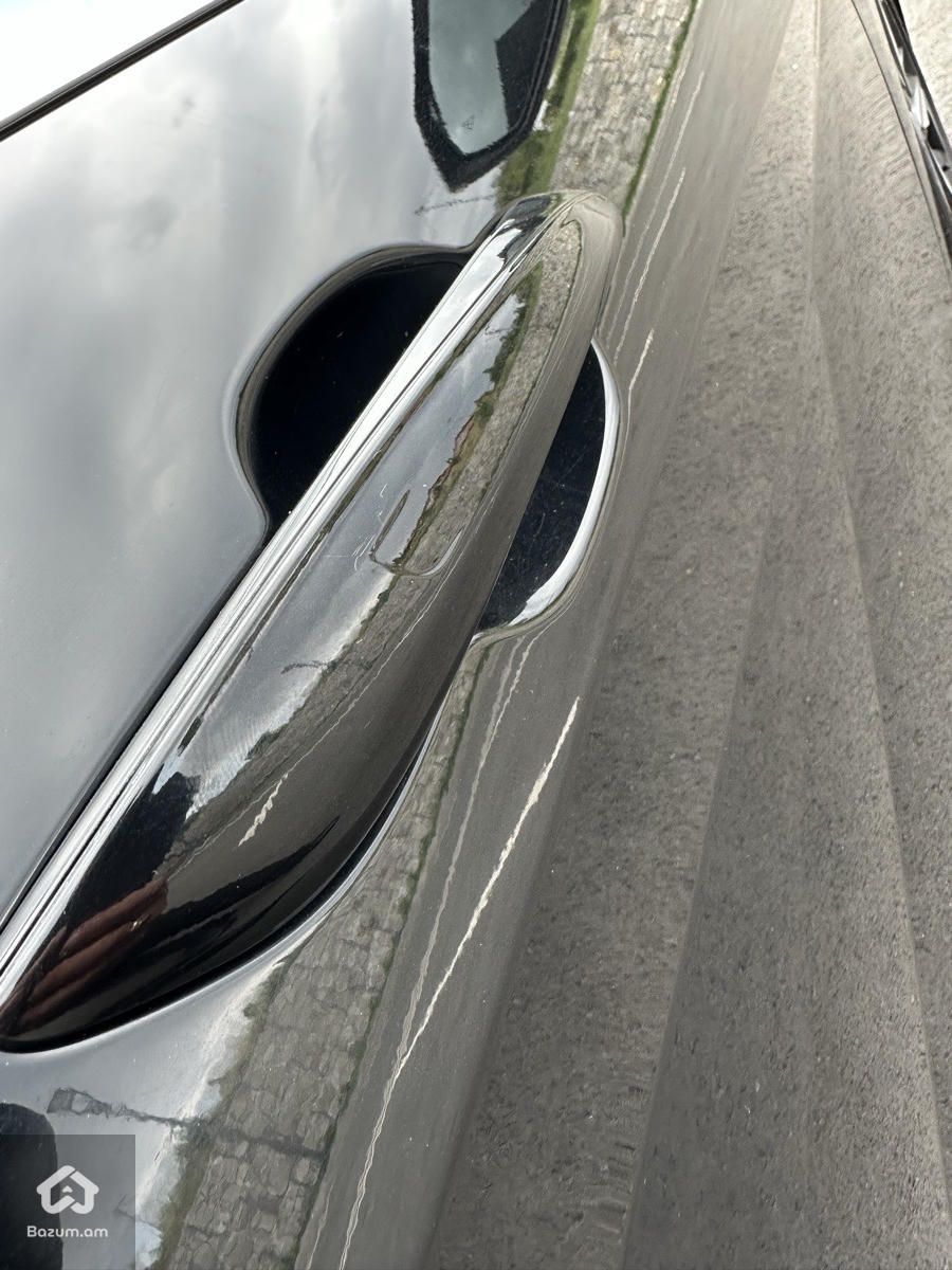 Hyundai Elantra 2021 - image 25