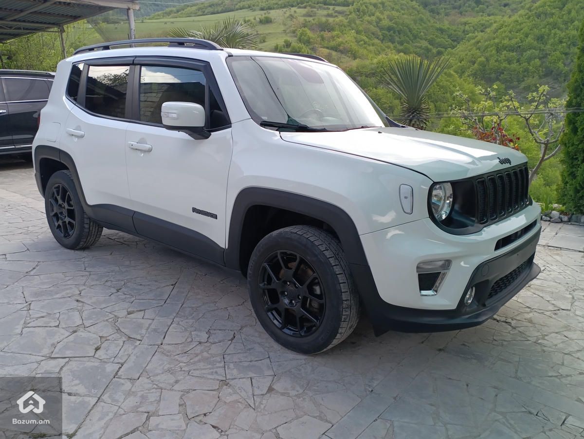 Jeep Renegade - image 7