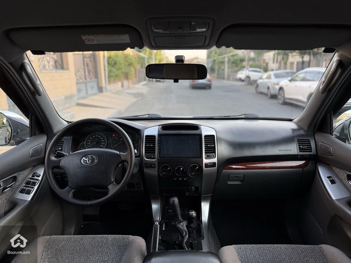 Toyota Land Cruiser Prado 2009 - image 12