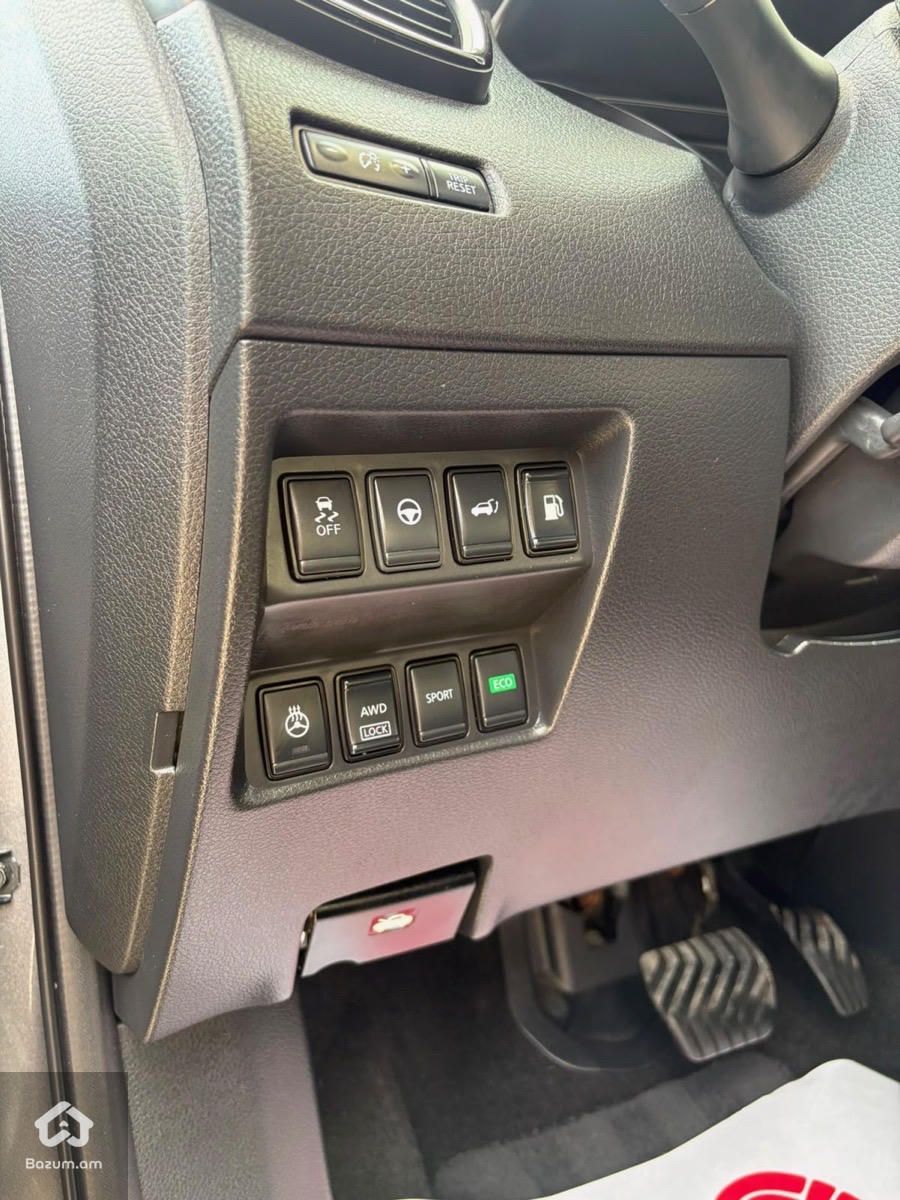Nissan Rogue SL AWD 2019 - image 10