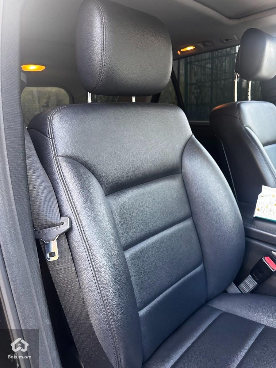 Mercedes-Benz ML 350 2011 - image 12