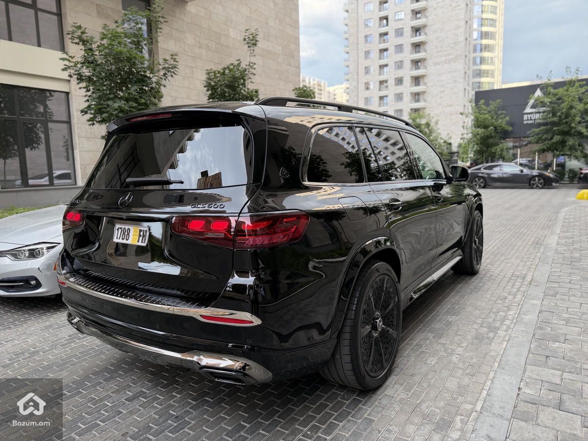 Mercedes GLS Maybach  - image 7