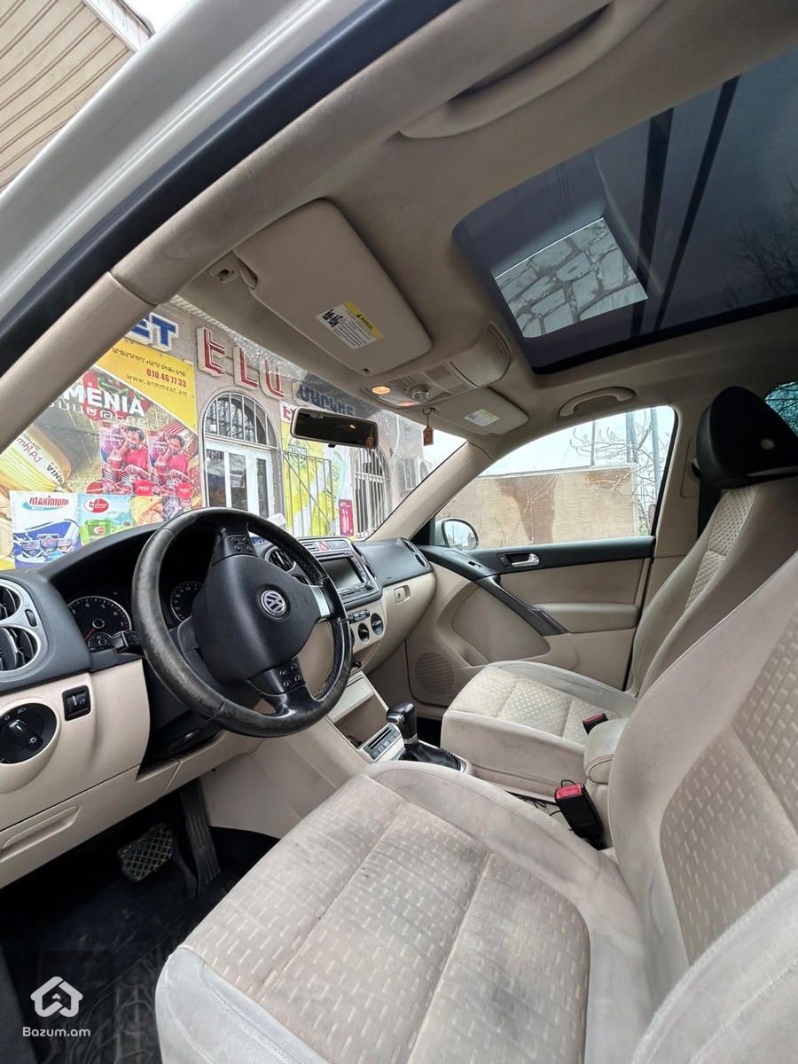 Volkswagen Tiguan 2009 - image 5