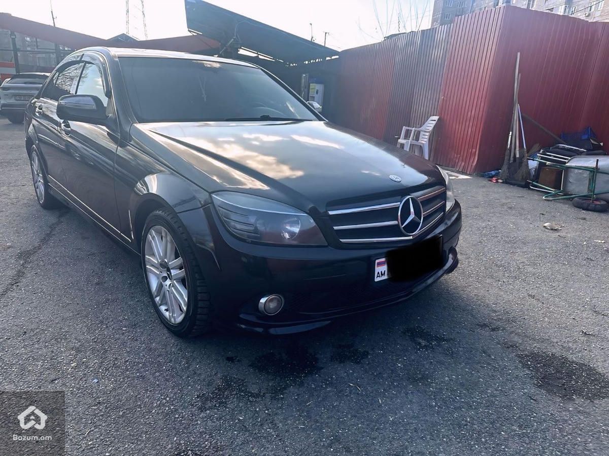 Mersedes Benz - image 2