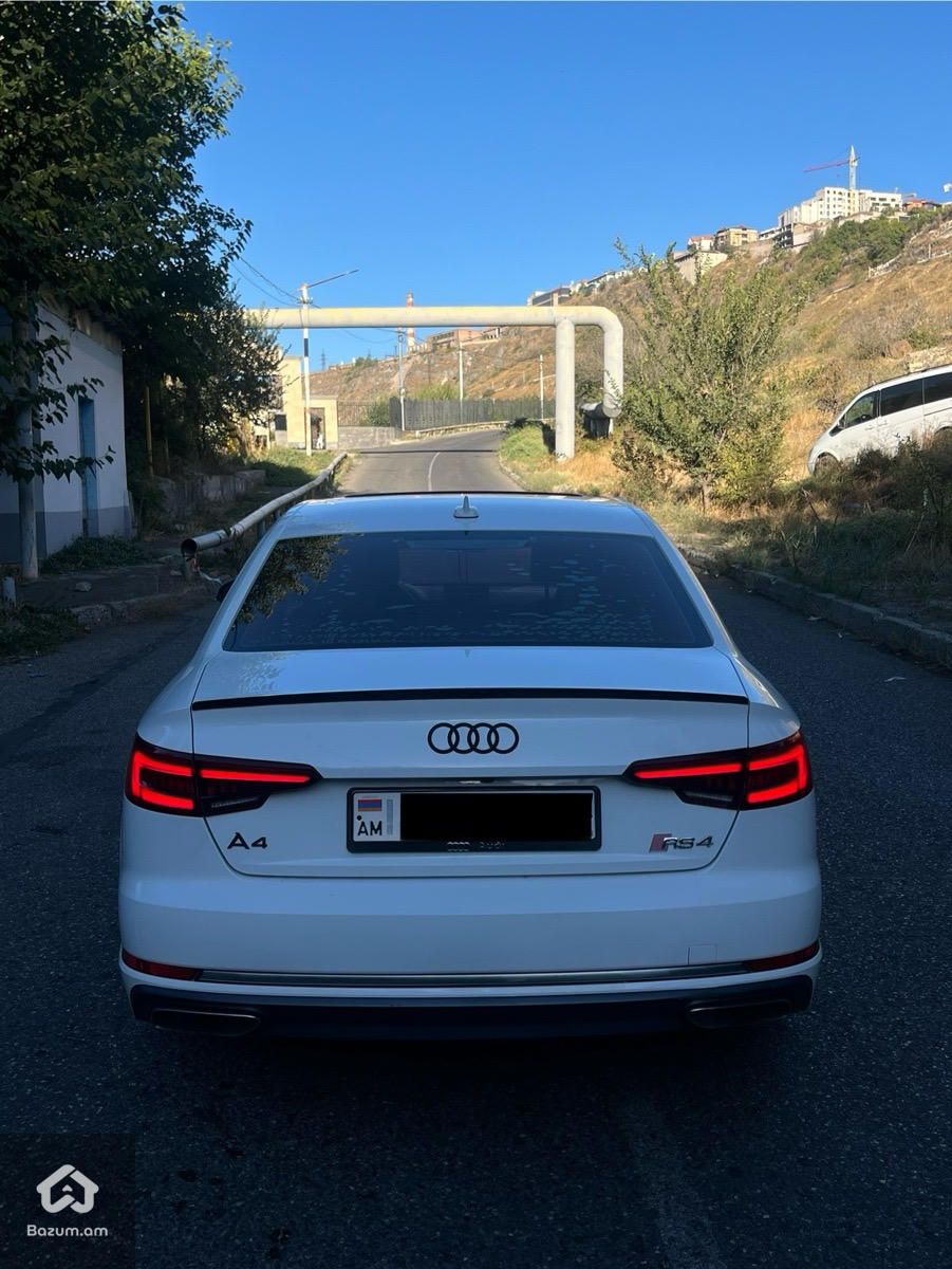 Audi A4 2018 - image 4
