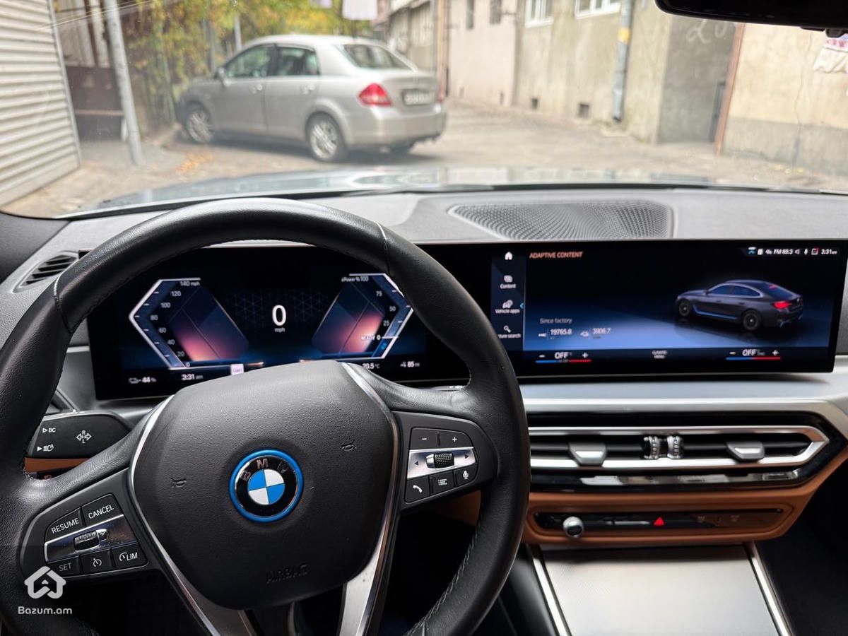 BMW I4 - image 13