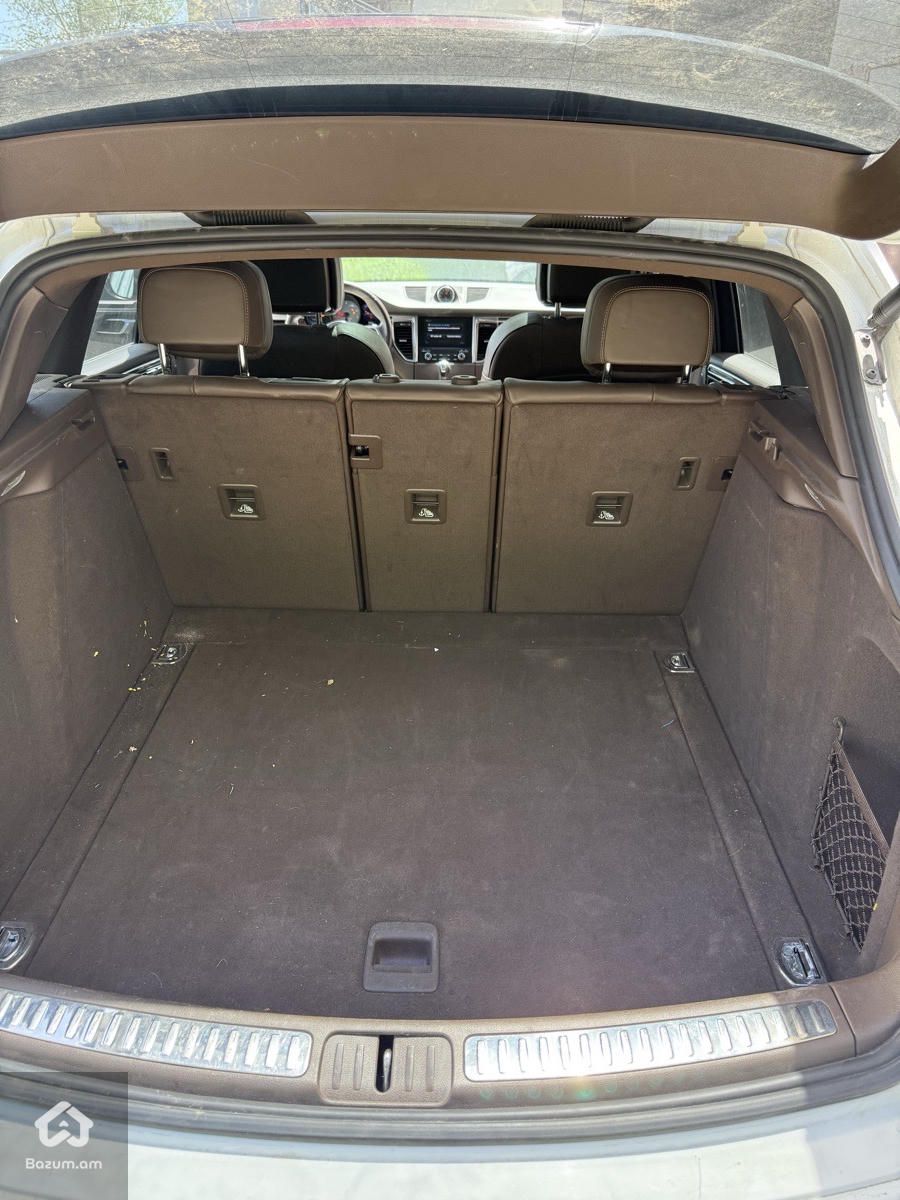 Porsche Macan 3.0 - image 19