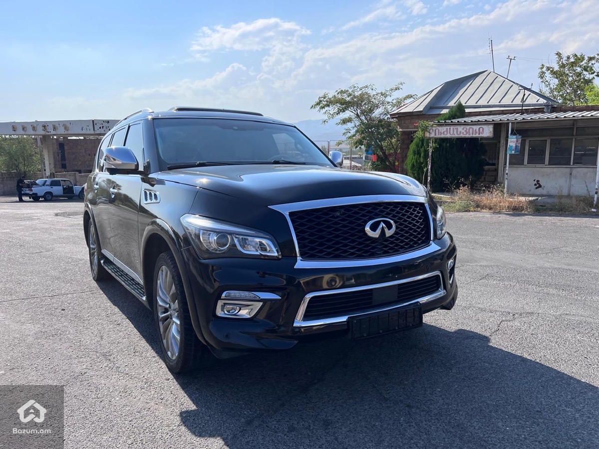 Infiniti QX80 - image 1