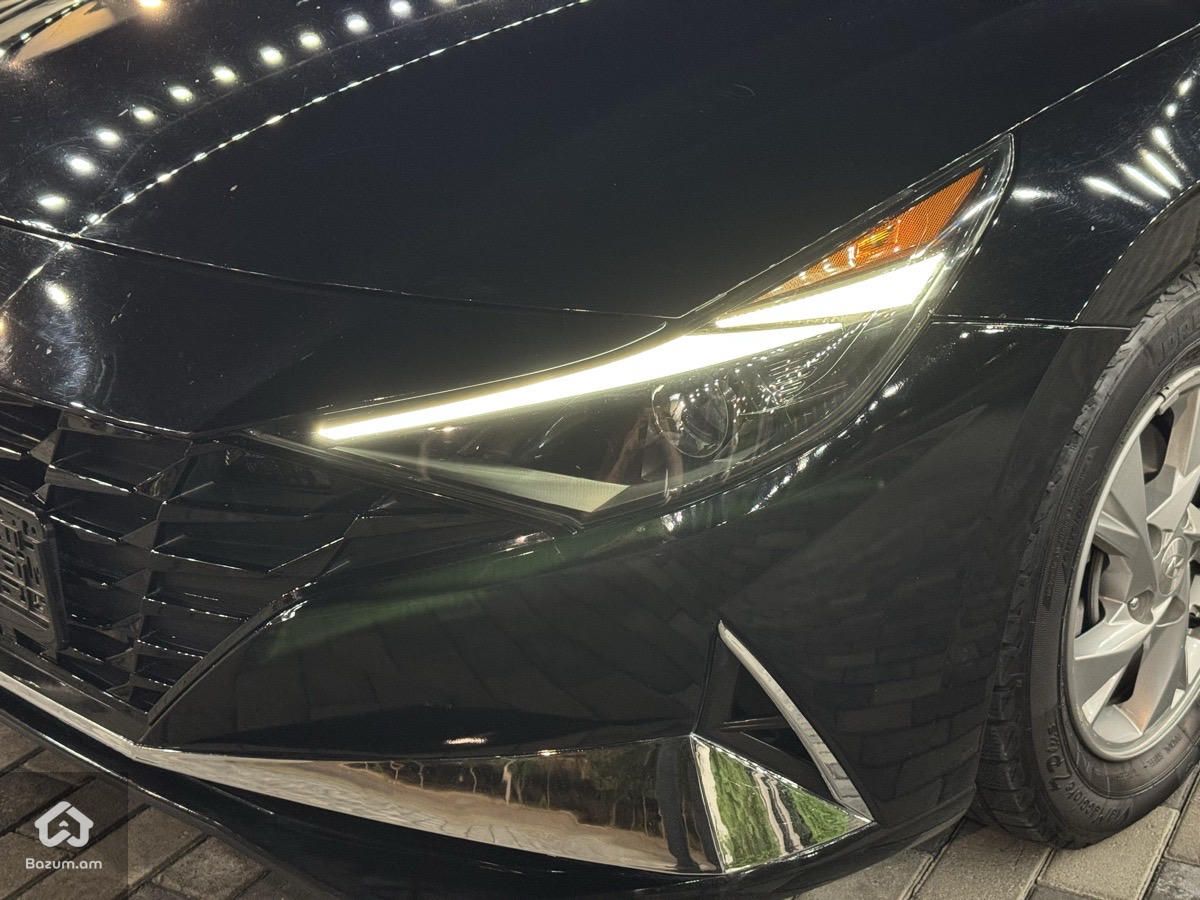 Hyundai Elantra 2021 - image 9