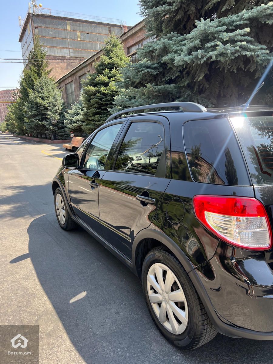 Suzuki SX4 2009 - image 10