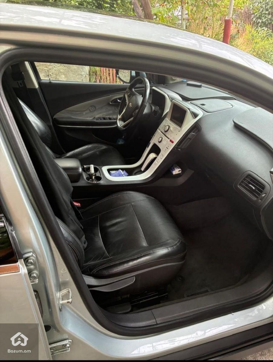 Chevrolet Volt 2011 - image 7