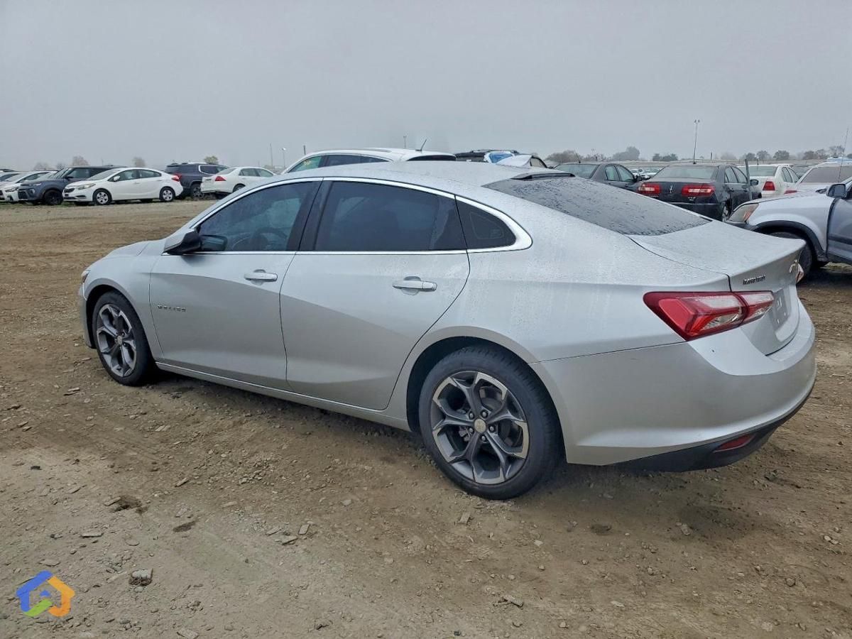 Chevrolet Malibu - image 2