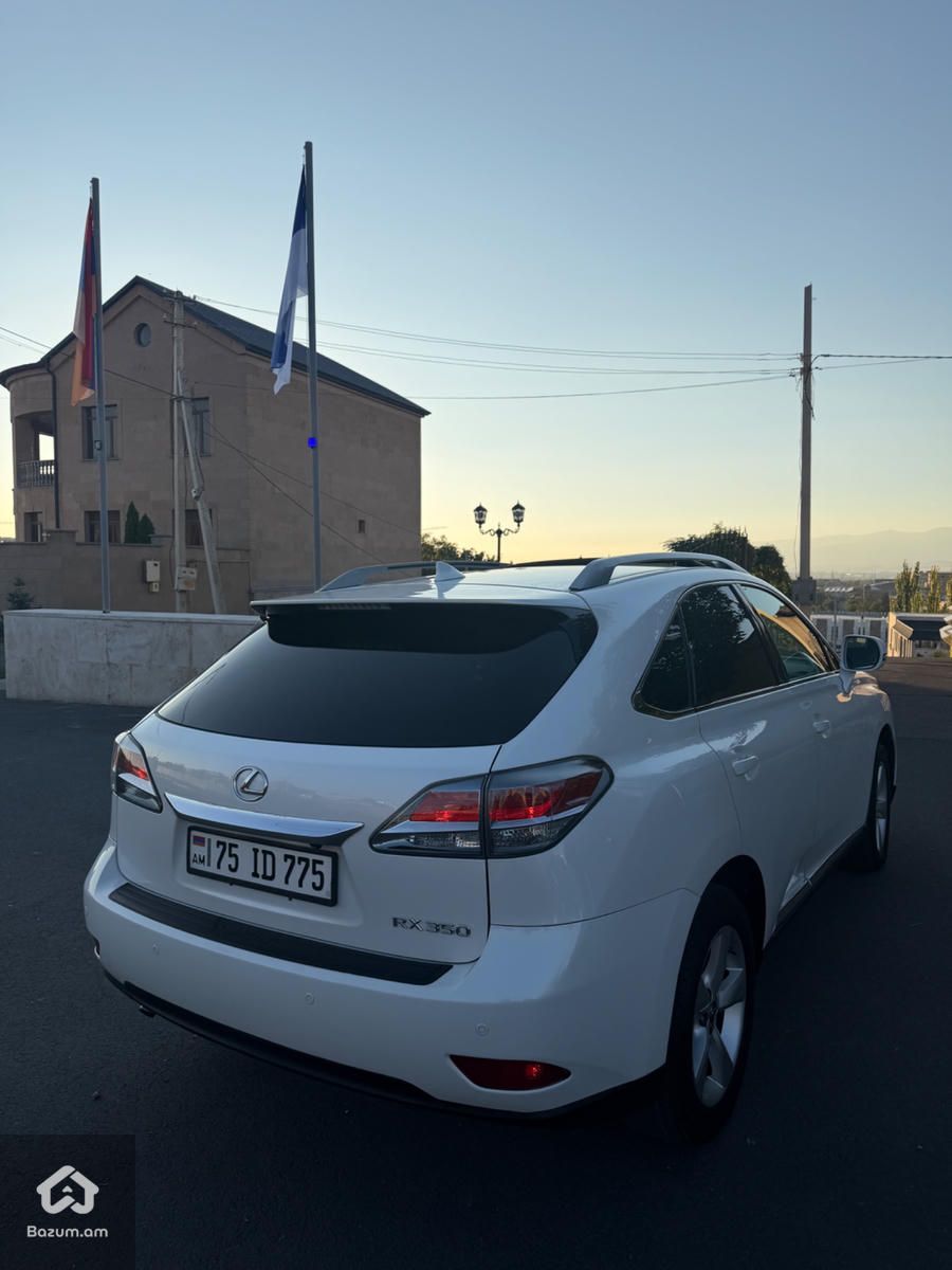 LEXUS RX350  - image 6