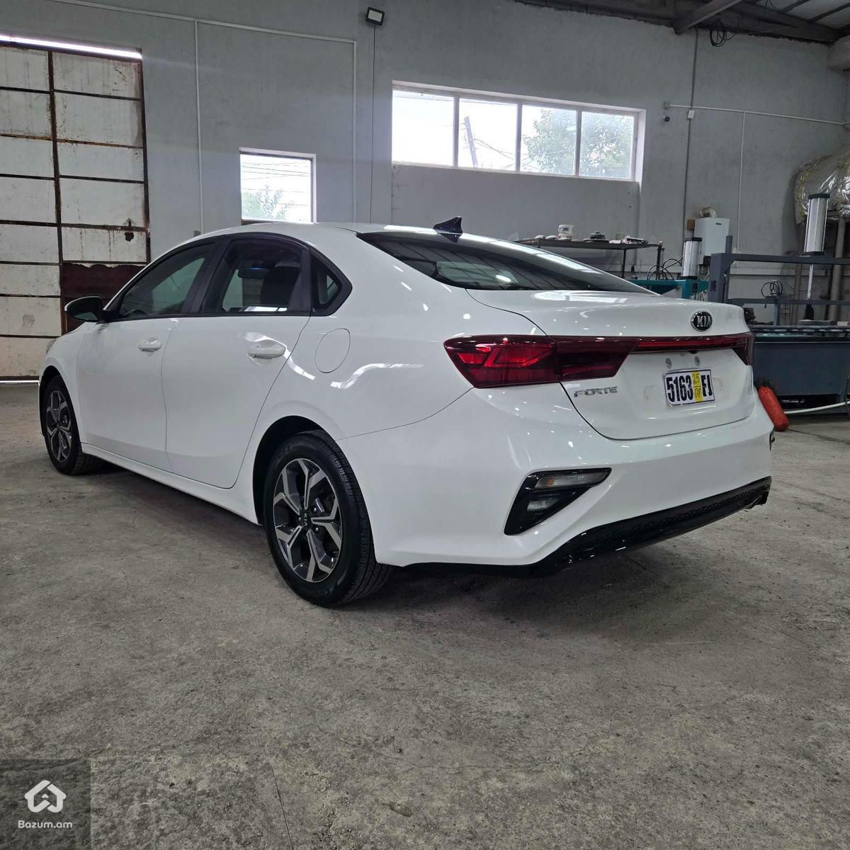 Kia Forte 2020 - image 9