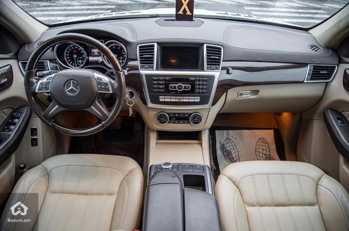 Mercedes-Benz GL 450 - image 7