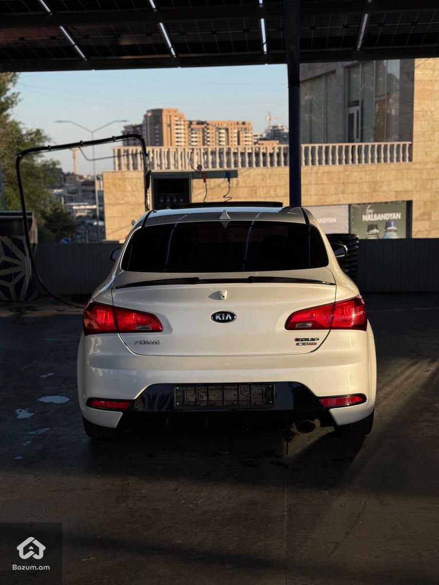 KIA FORTE KUPE - image 5