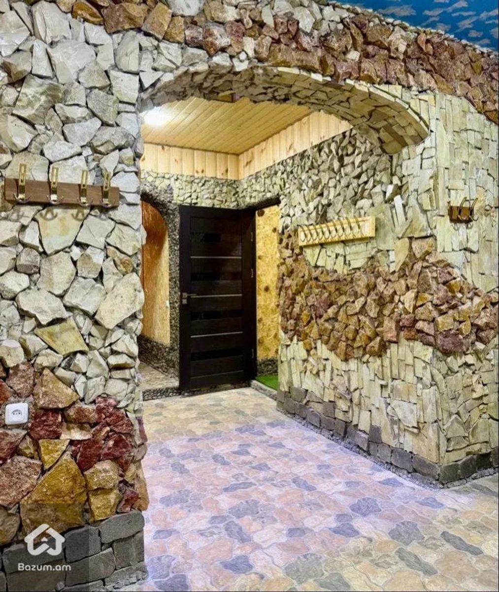 Saturn Garden Hotel - image 30