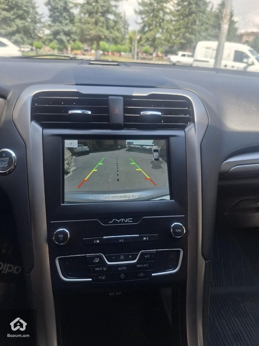Ford Fusion 2020 - image 12
