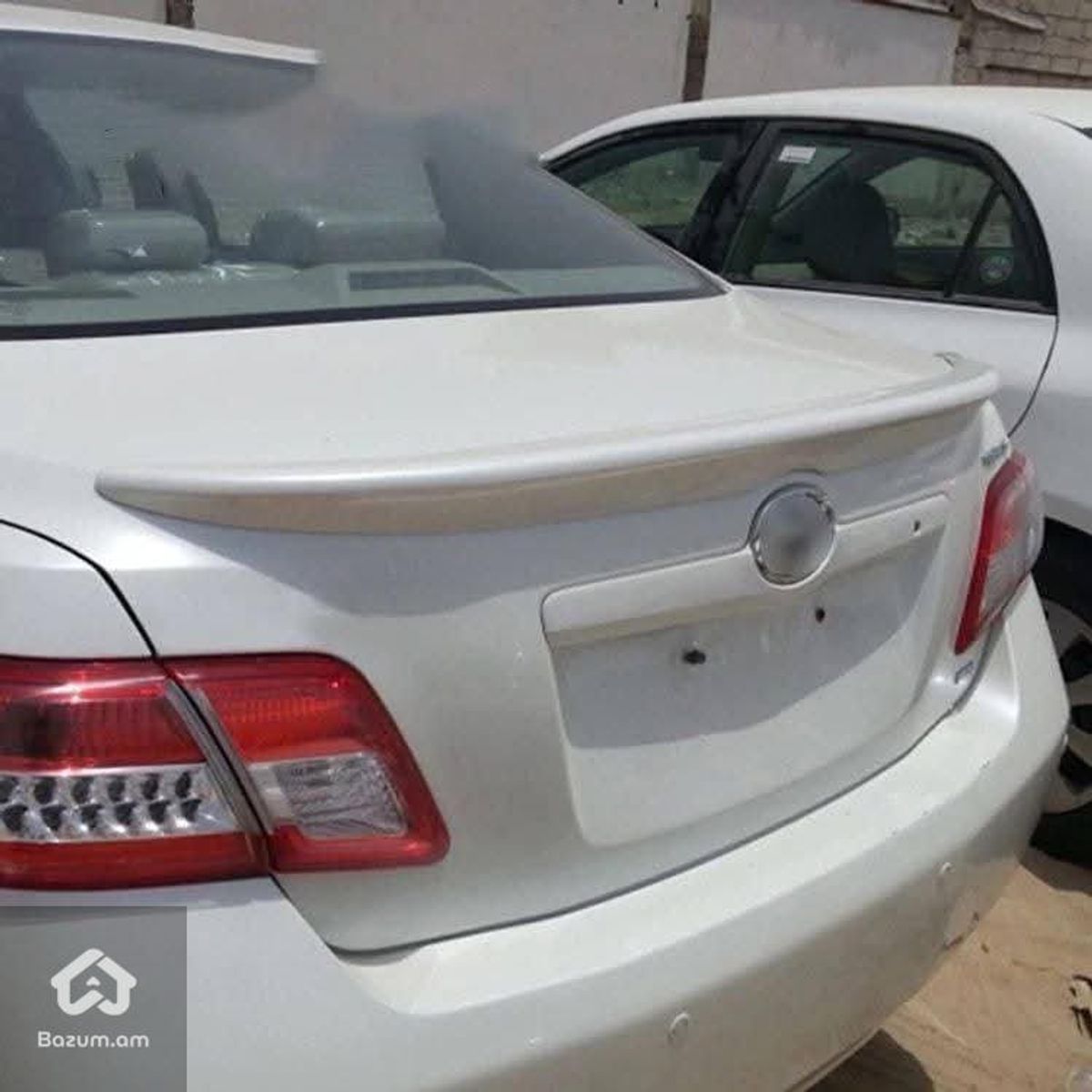 Toyota Camry սպոյլեր - image 4