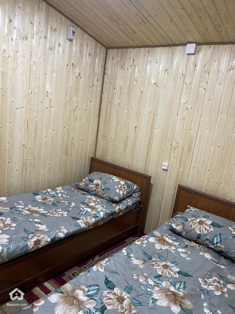 Օրավարձով քոտեջ Սևանի ափին (ընտանեկան) - image 6