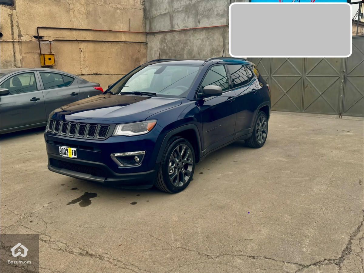 Jeep Compass Aniversary - image 7