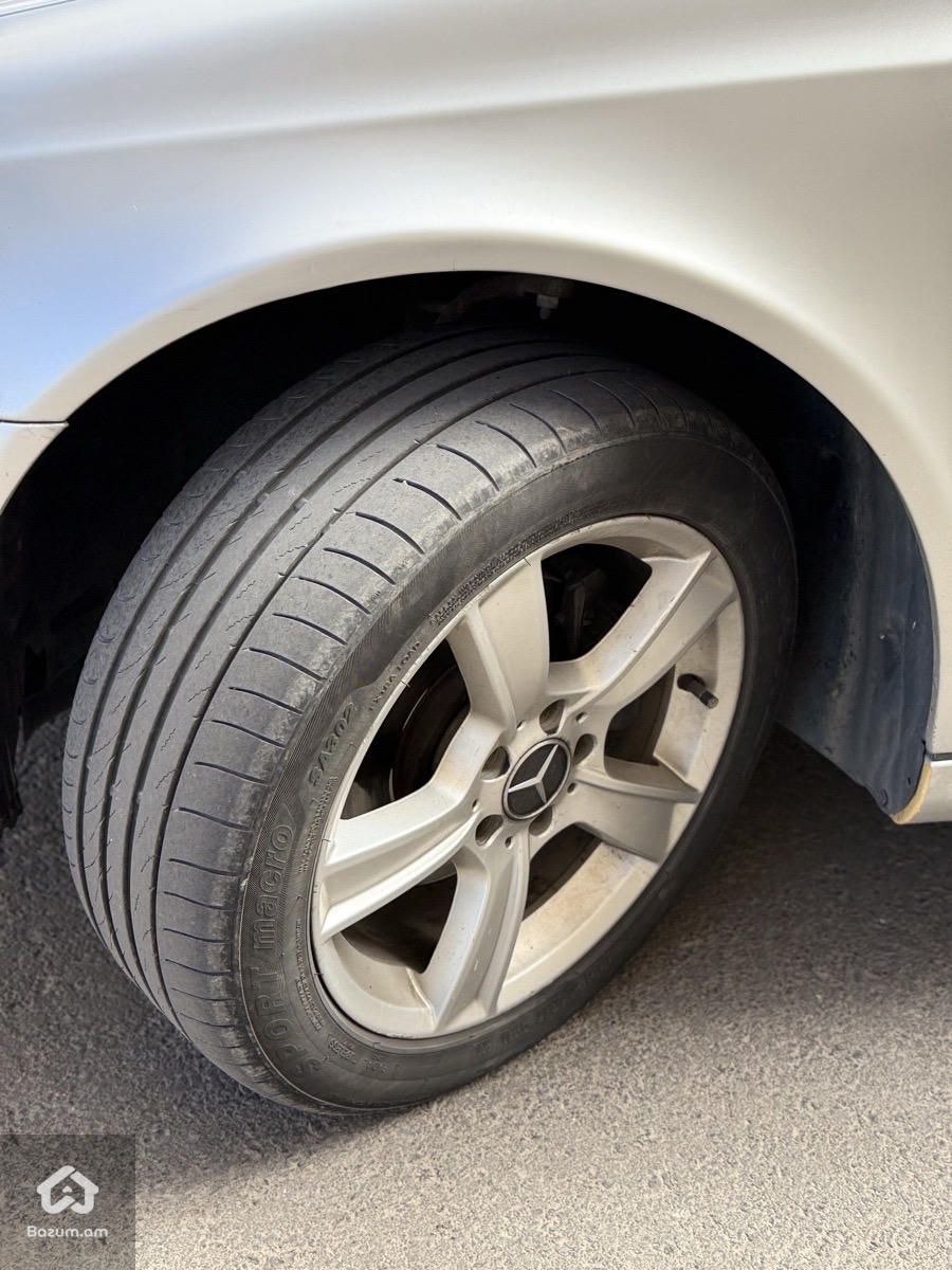 Mercedes-Benz E 240 2003 - image 6