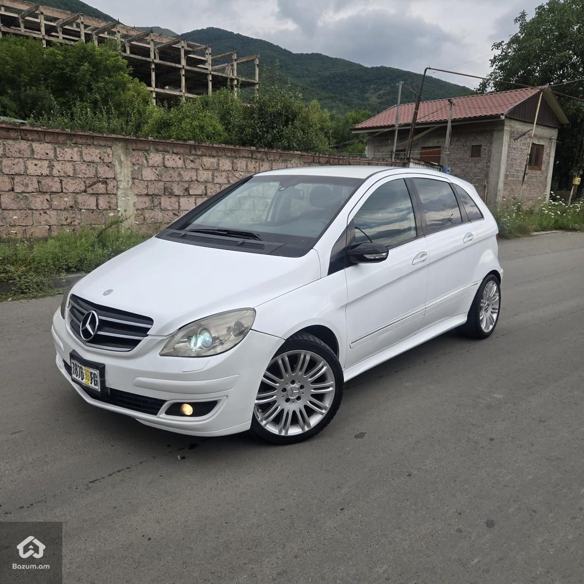 Mercedes-Benz B 170 2008 - image 17