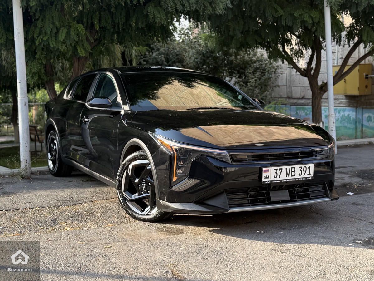 Kia K4 2025 EX - image 11