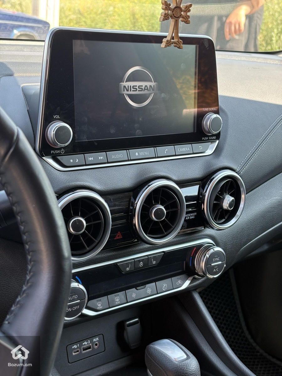 NISSAN SENTRA - image 6