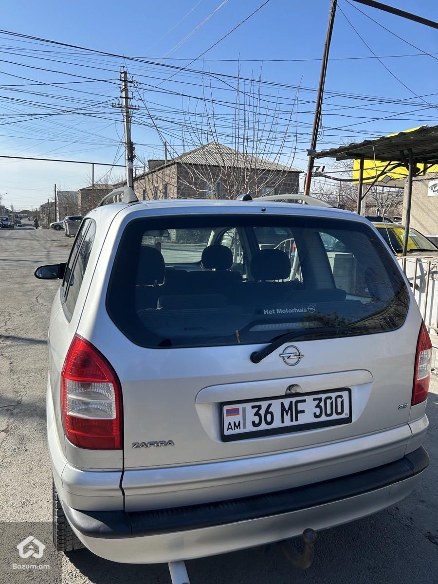 Opel Zafira 2005 - image 13