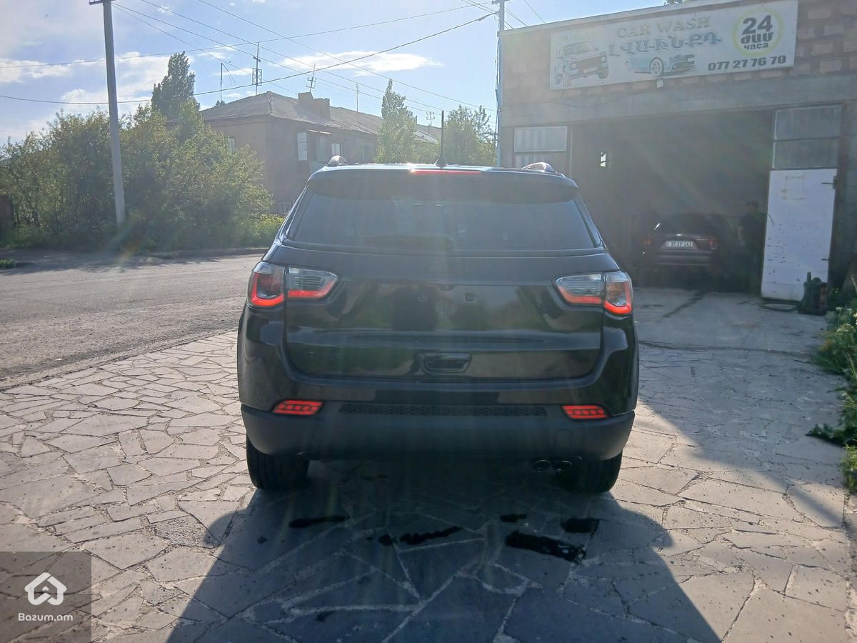 jeep compass - image 3