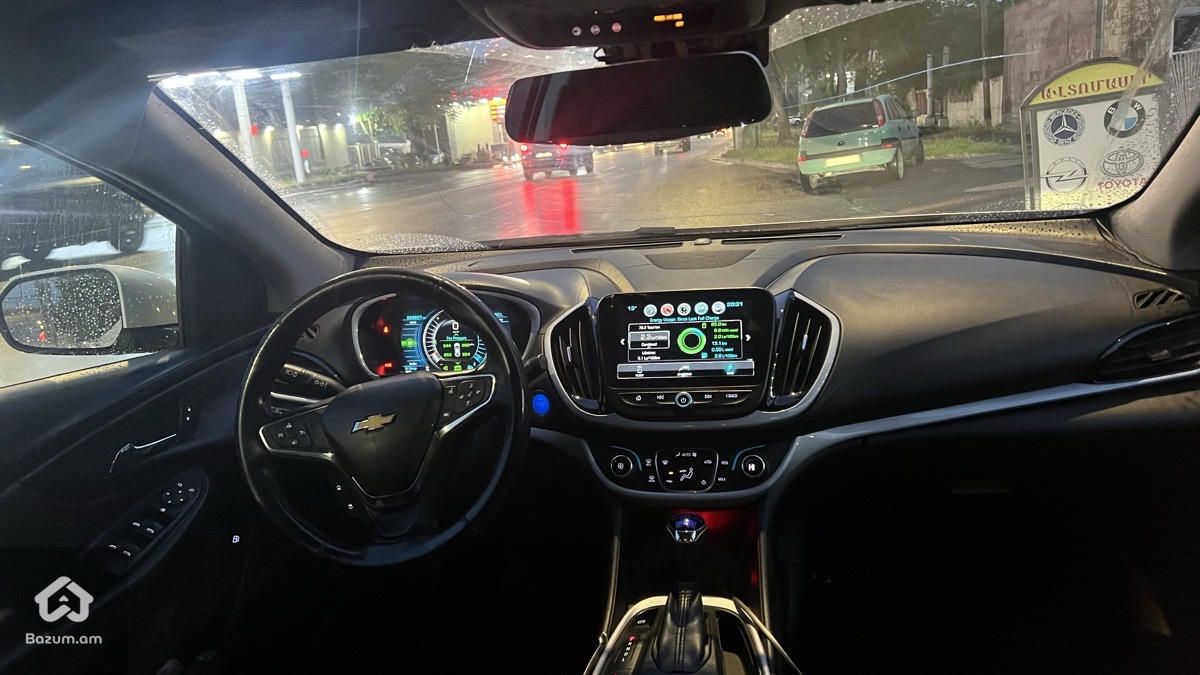 Chevrolet Volt 2017 - image 9