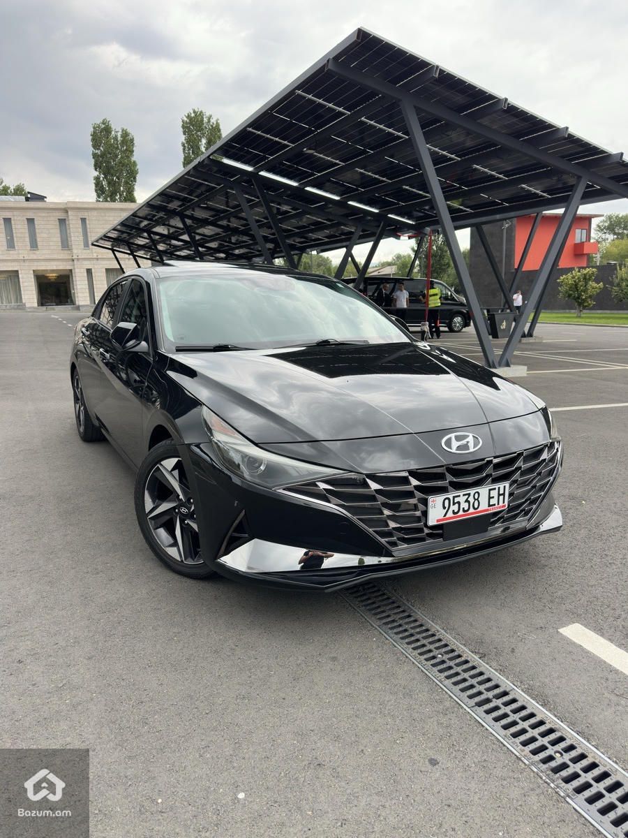 Hyundai Elantra 2021 - image 1